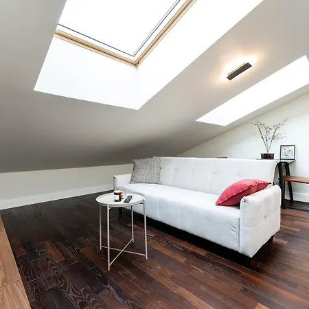 T64 By Smartstay Lejlighed *