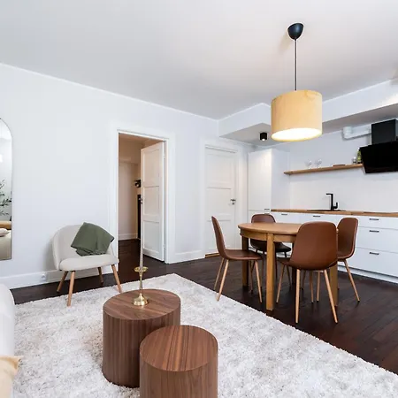 T64 By Smartstay * タリン